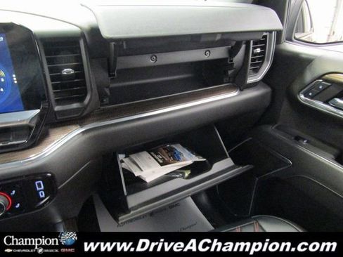 Used 2024 Chevrolet Silverado 1500 RST w/ Redline Edition AWD/4WD image 38