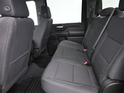 Used 2024 Chevrolet Silverado 2500 Custom w/ Custom Value Package image 30