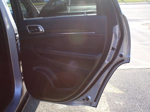 Used 2015 Jeep Grand Cherokee Limited image 70