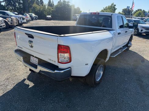 Used 2024 RAM 3500 Big Horn AWD/4WD image 5
