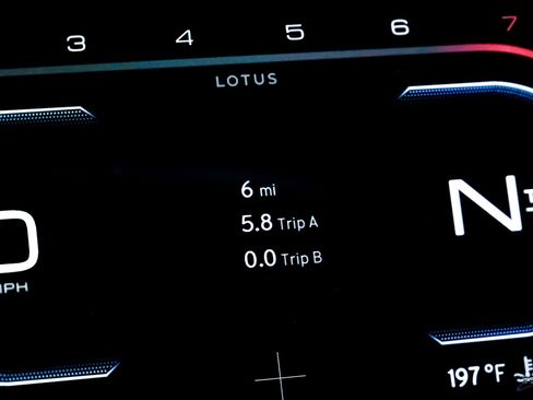 Used 2025 Lotus Emira RWD image 82