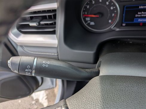 Used 2020 GMC Acadia SLE w/ Driver Convenience Package image 22