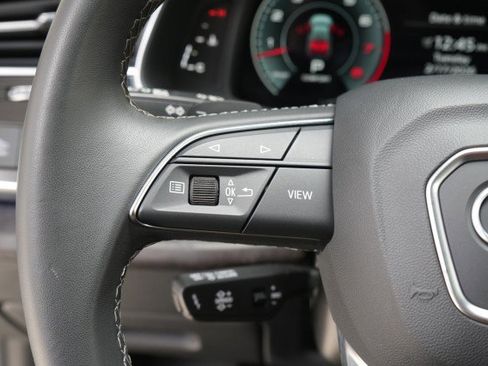 Used 2023 Audi Q8 Premium Plus w/ Premium Plus Package image 45