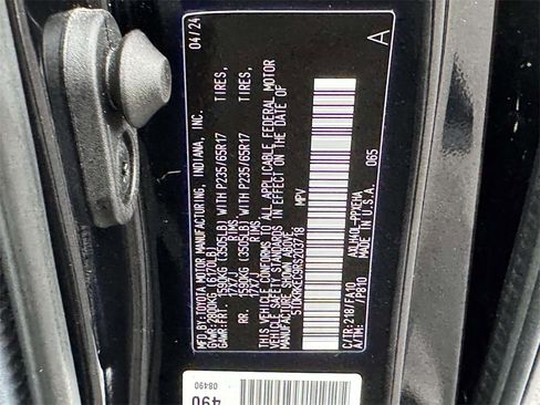 Used 2024 Toyota Sienna LE image 27