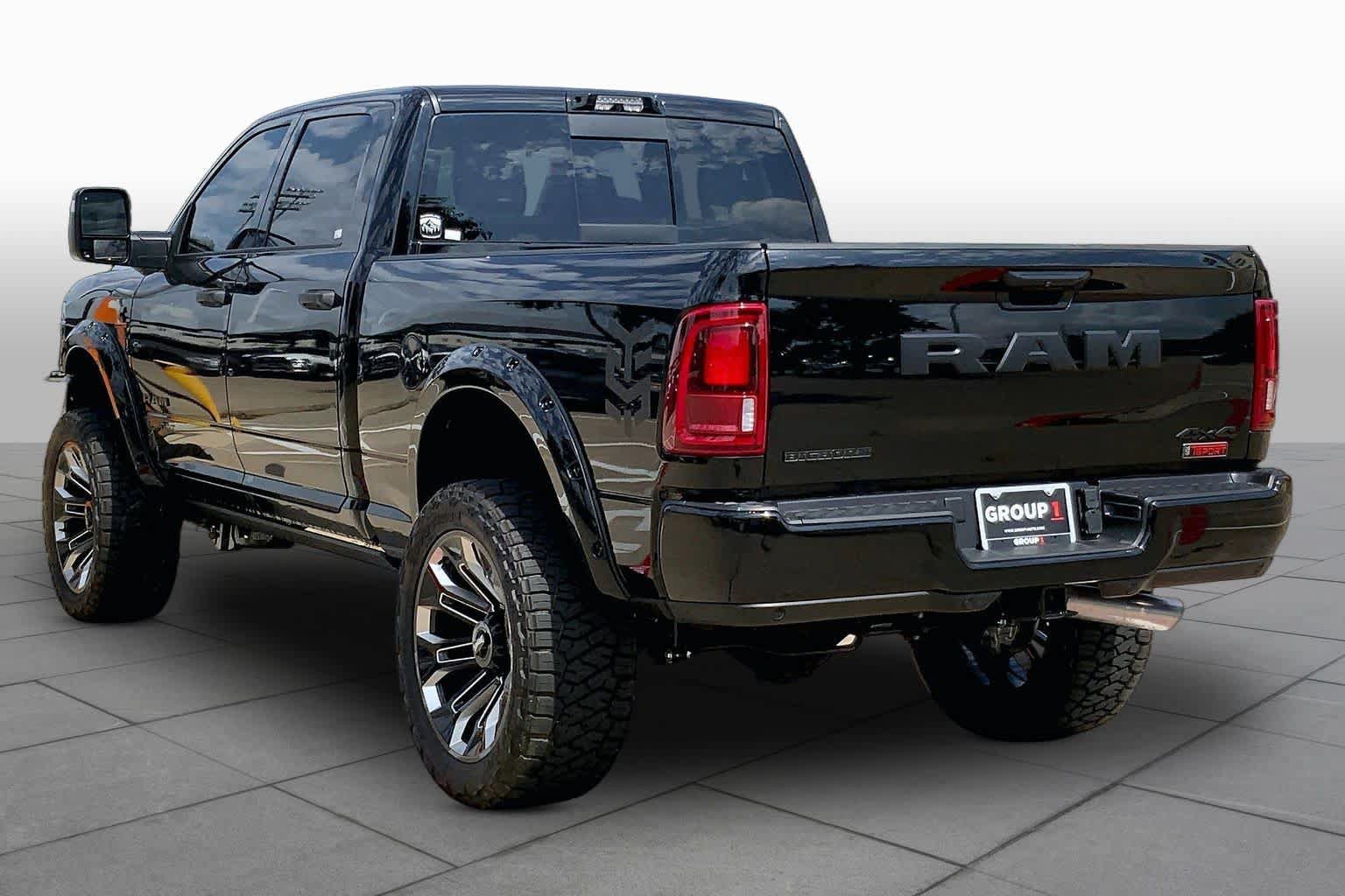 New 2026 RAM 2500 Big Horn AWD/4WD image 10