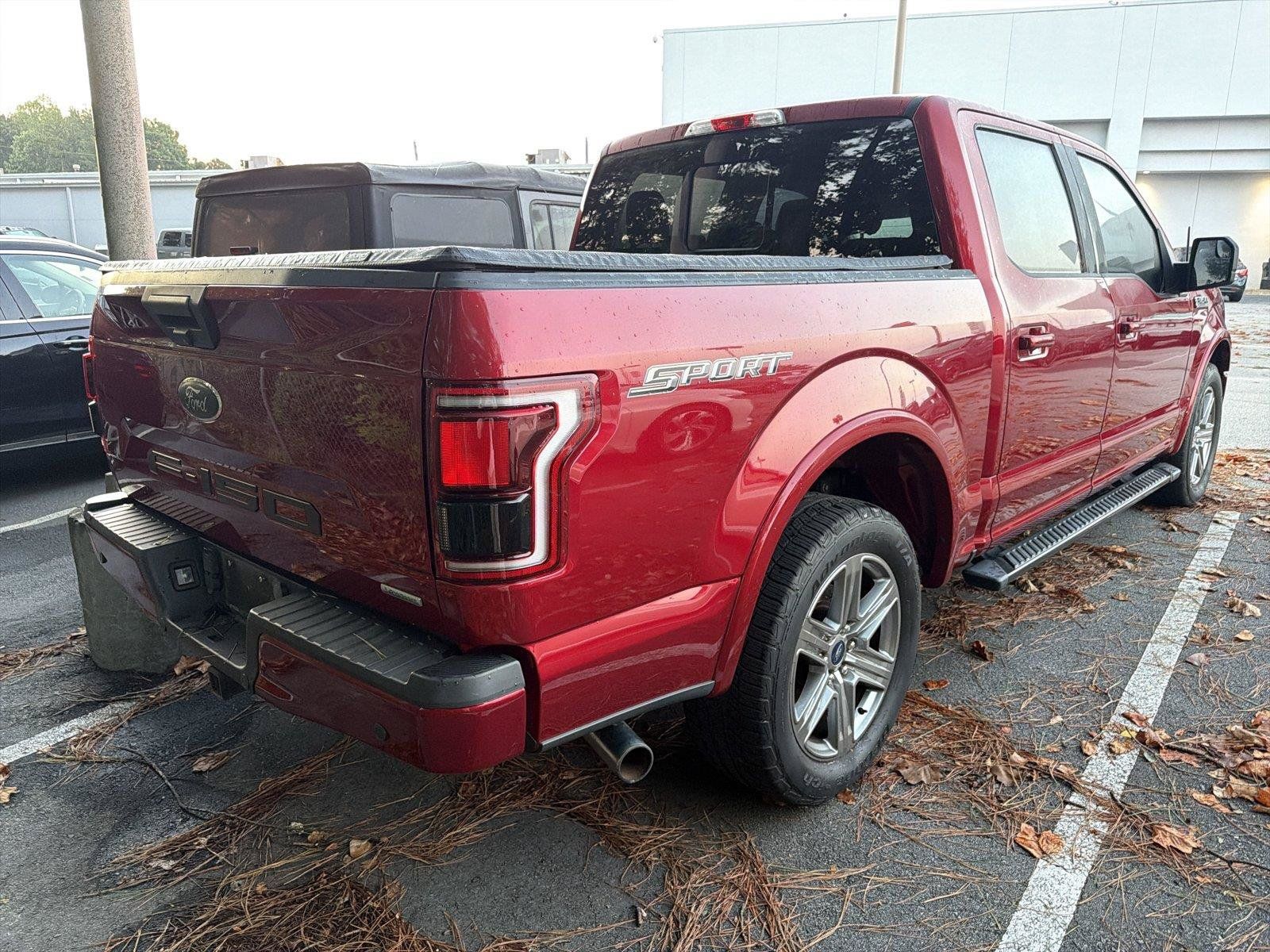 Used 2019 Ford F150 XLT w/ Equipment Group 302A Luxury RWD image 4