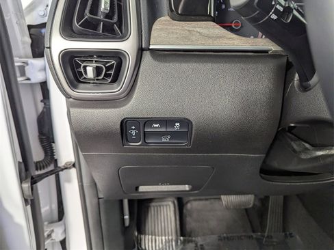Used 2023 Kia Sorento X-Line EX image 20