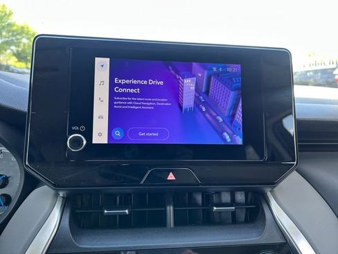 Certified 2023 Toyota Venza LE AWD/4WD image 20