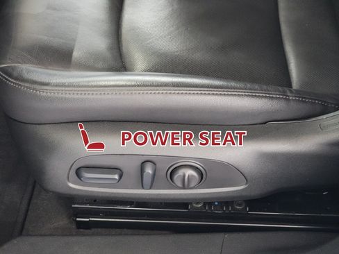 Used 2024 Chevrolet Malibu LT FWD image 15