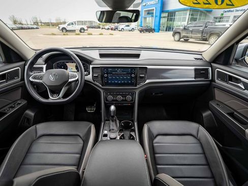 Used 2022 Volkswagen Atlas SEL Premium AWD/4WD image 29