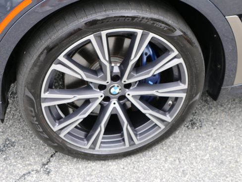 Used 2021 BMW X7 M50i w/ Executive Package AWD/4WD image 14