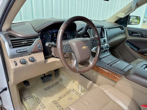 Used 2016 Chevrolet Tahoe LTZ AWD/4WD image 10