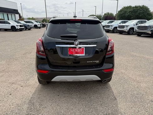Used 2022 Buick Encore Preferred w/ Safety Package AWD/4WD image 6