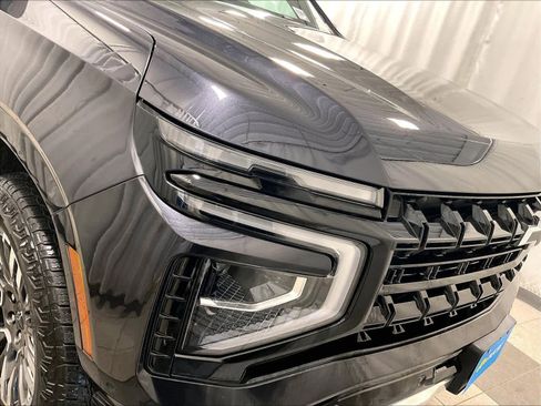 Used 2025 Chevrolet Tahoe Z71 image 32