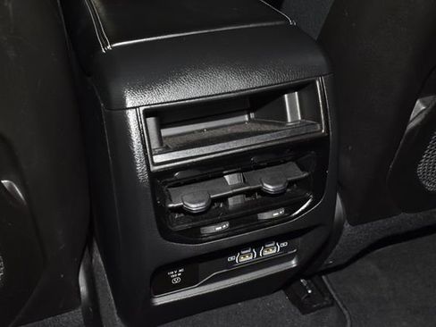Certified 2023 Jeep Grand Cherokee Altitude AWD/4WD image 32