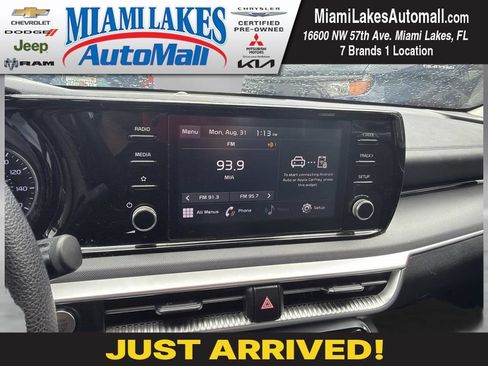 Used 2024 Kia K5 LXS FWD image 1