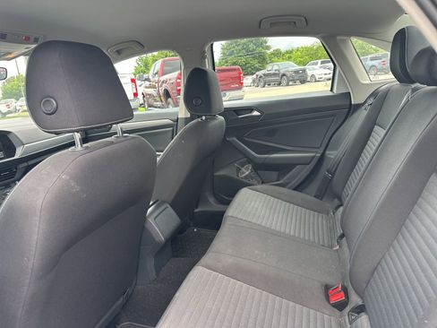 Used 2023 Volkswagen Jetta S FWD image 5