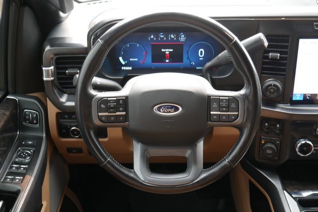 Used 2023 Ford F450 Lariat w/ Lariat Ultimate Package AWD/4WD image 17