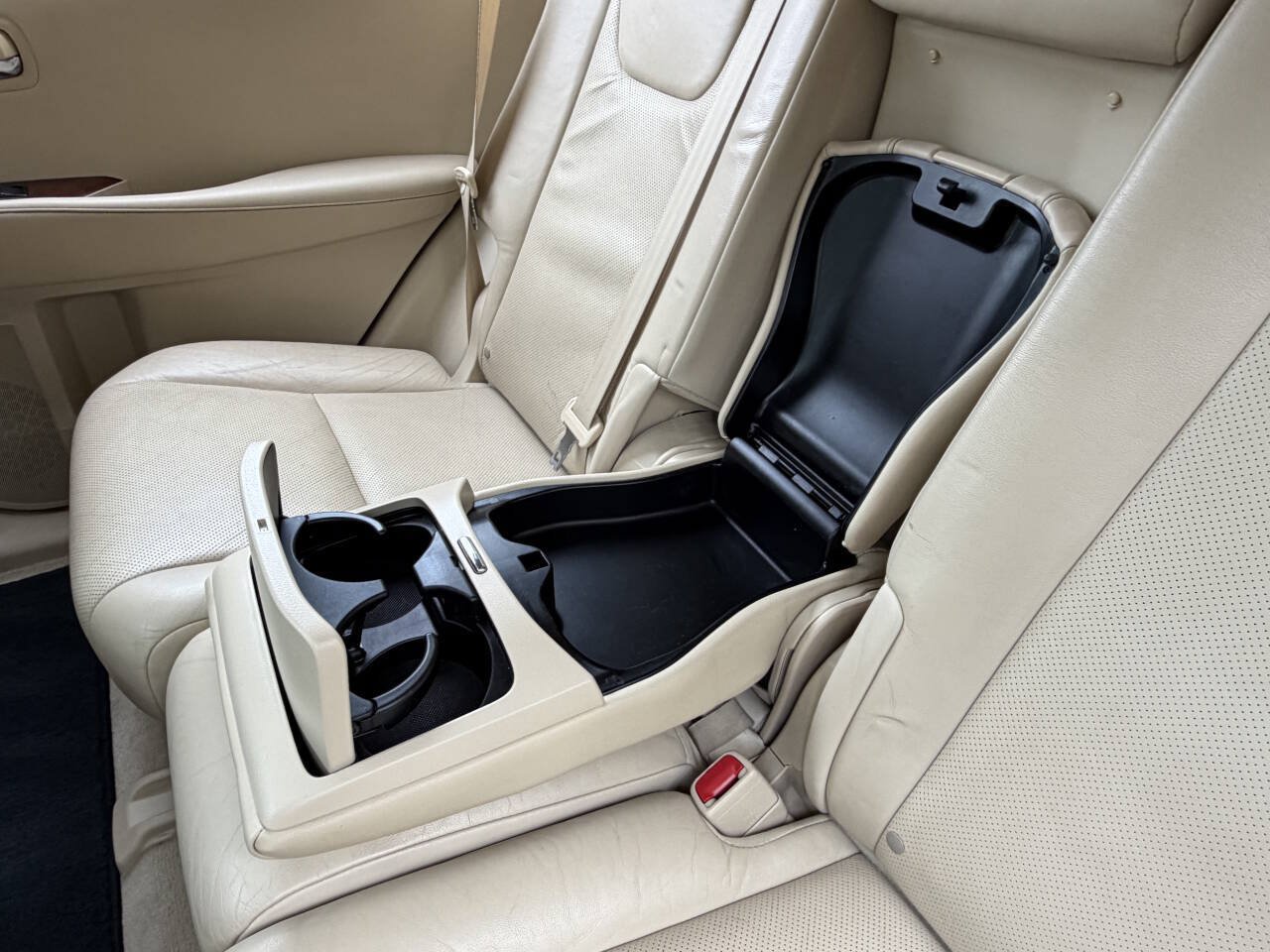 Used 2014 Lexus RX 350 AWD w/ Navigation Package image 30