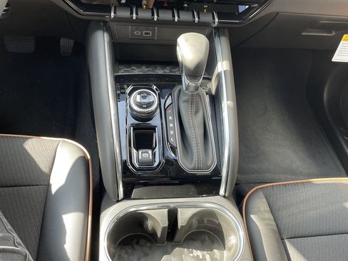 New 2026 GMC Canyon AT4 image 50