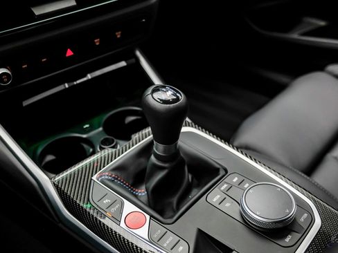 Used 2025 BMW M2 w/ Lighting Package RWD image 59