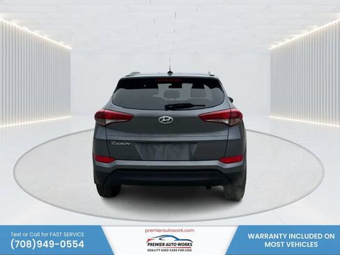 Used 2016 Hyundai Tucson SE w/ Option Group 02 FWD image 5