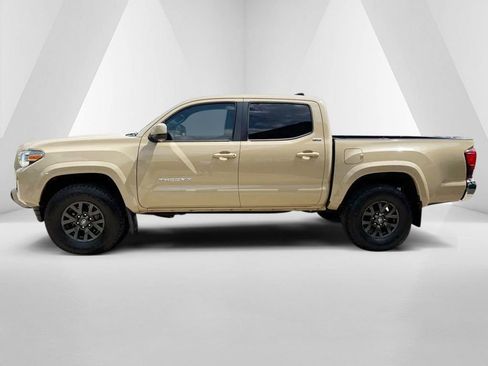 Used 2020 Toyota Tacoma 4x4 Double Cab image 4
