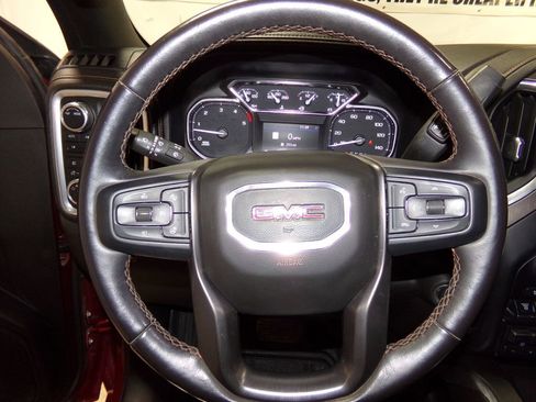 Used 2022 GMC Sierra 2500 AT4 w/ AT4 Preferred Package image 22