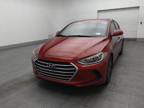 Used 2017 Hyundai Elantra SE image 15