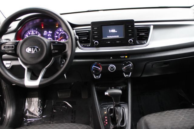 Used 2018 Kia Rio LX FWD image 2