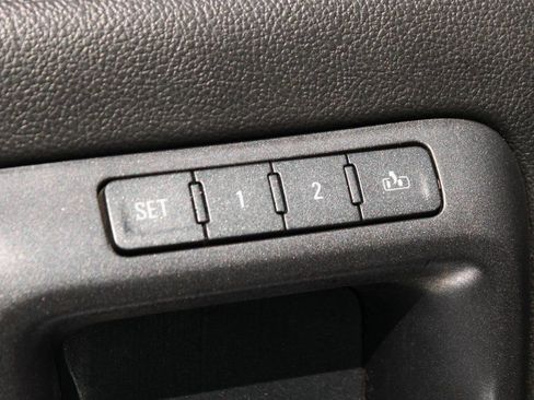 Used 2018 Chevrolet Silverado 1500 LTZ image 13