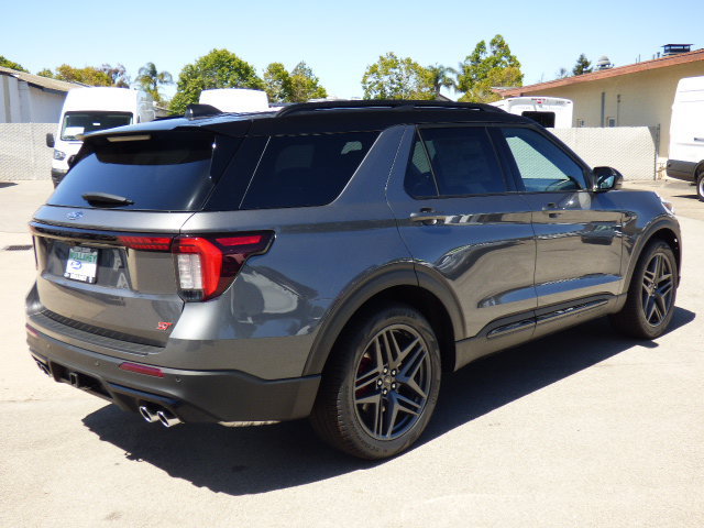 New 2026 Ford Explorer ST w/ Sun And Sound Package AWD/4WD image 3
