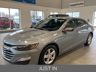 Used 2024 Chevrolet Malibu LT