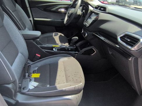 Used 2023 Chevrolet TrailBlazer LT w/ Convenience Package AWD/4WD image 29