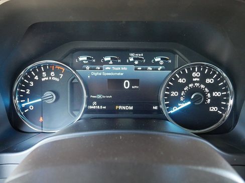 Used 2018 Ford F150 King Ranch w/ Equipment Group 601A Luxury AWD/4WD image 32