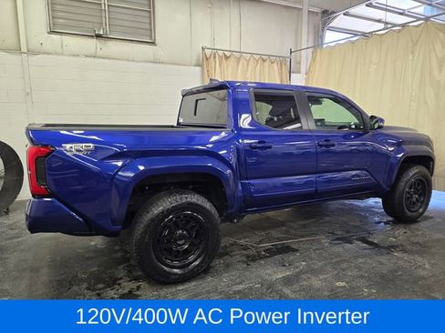 Used 2024 Toyota Tacoma TRD Sport w/ TRD Sport Upgrade Package AWD/4WD image 7
