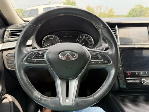 Used 2019 INFINITI QX50 Luxe FWD image 25