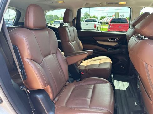 Used 2019 Subaru Ascent Touring AWD/4WD image 36