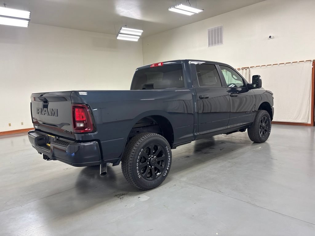 New 2026 RAM 2500 Big Horn AWD/4WD image 8