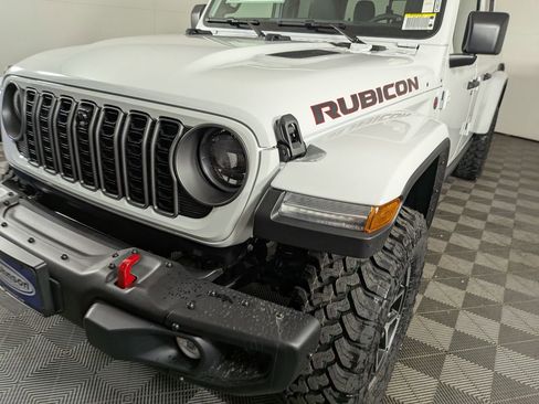 New 2026 Jeep Gladiator Rubicon AWD/4WD image 10