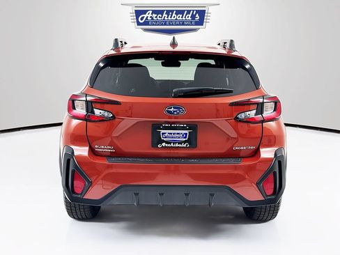Used 2024 Subaru Crosstrek 2.0i Premium AWD/4WD image 7