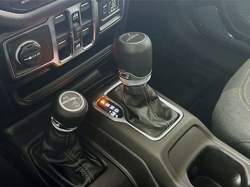 New 2026 Jeep Gladiator Sport image 12