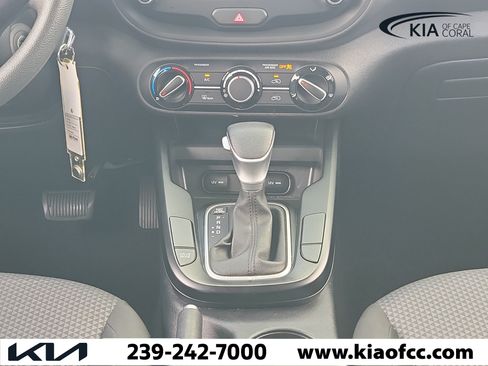 Certified 2024 Kia Soul LX FWD image 19