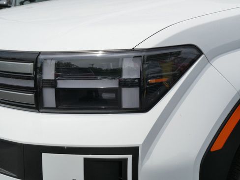Certified 2026 Hyundai Santa Fe SE AWD/4WD image 10