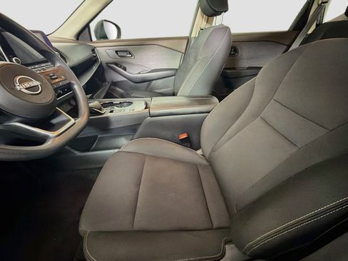 Used 2023 Nissan Rogue S FWD image 13