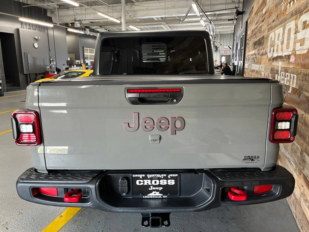 Used 2022 Jeep Gladiator Rubicon w/ LED Lighting Group AWD/4WD image 26