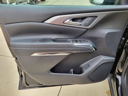 New 2026 Chevrolet Traverse LT w/ Driver Confidence Package image 23