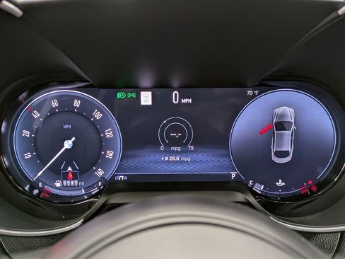Used 2025 Alfa Romeo Giulia AWD w/ Driving Assist Package image 16