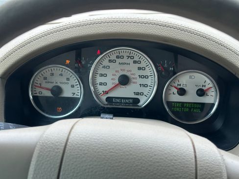 Used 2006 Ford F150 XLT image 21