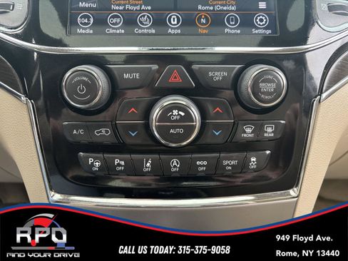 Used 2020 Jeep Grand Cherokee Overland image 25
